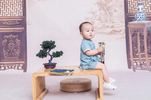 莱芜孕妇几个月胸部变大